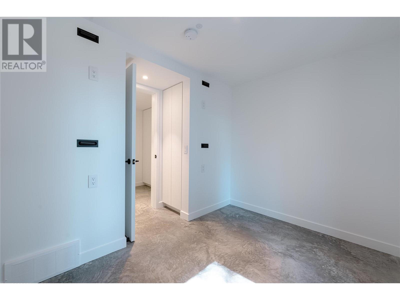 2060 Mcmurdo Road, Golden, British Columbia  V0A 1H0 - Photo 32 - 10347894