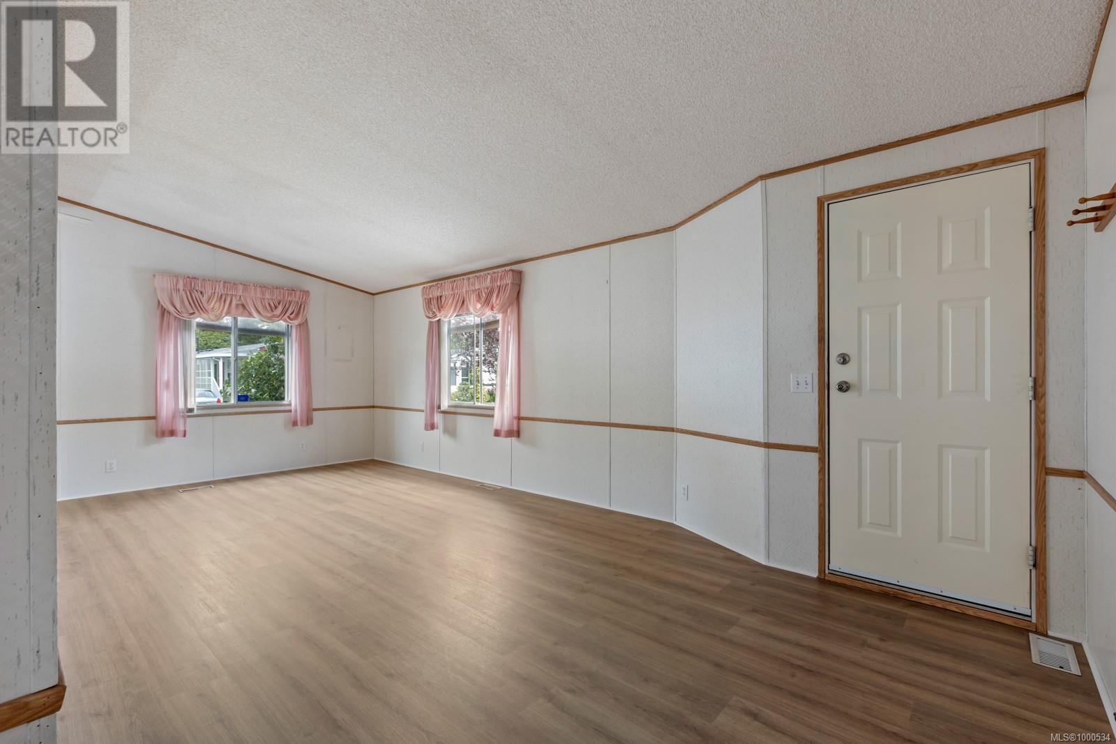 23 2140 20th St, Courtenay, British Columbia  V9N 2G6 - Photo 7 - 1000534