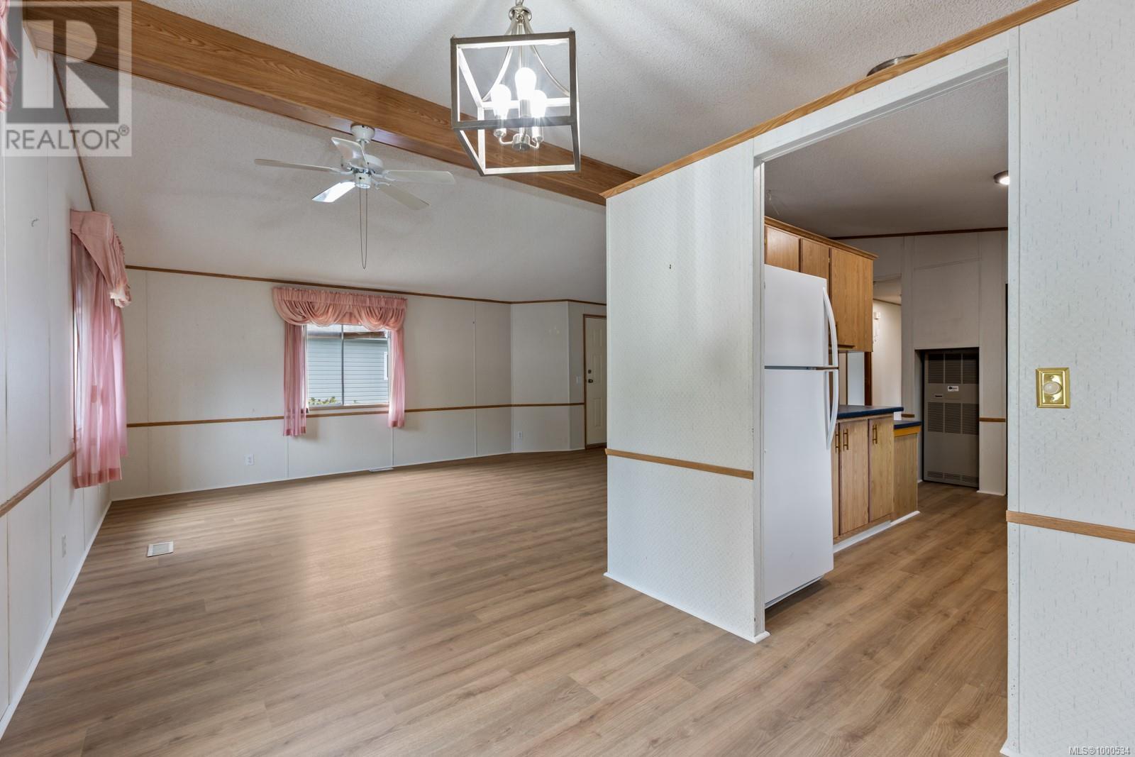 23 2140 20th St, Courtenay, British Columbia  V9N 2G6 - Photo 6 - 1000534