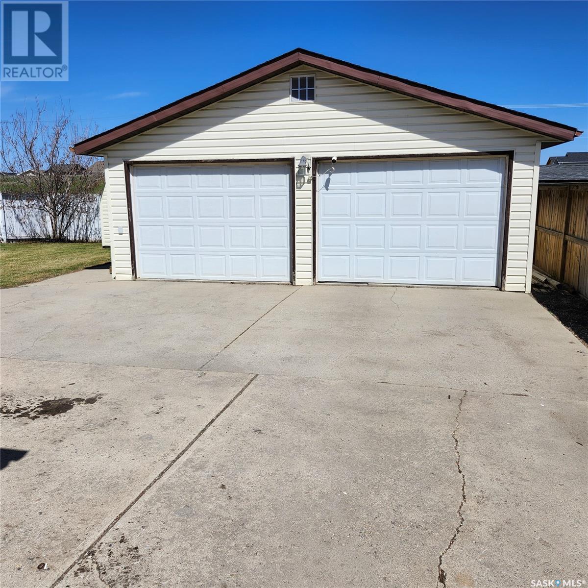 Property at 241 Guelph CRESCENT image 4
