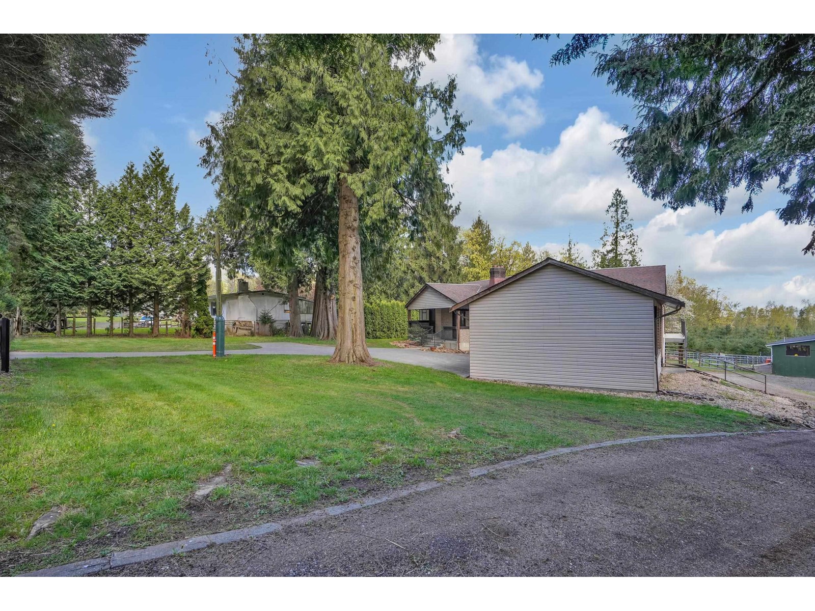 18647 92 Avenue, Surrey, British Columbia  V4N 3Z1 - Photo 6 - R3004271
