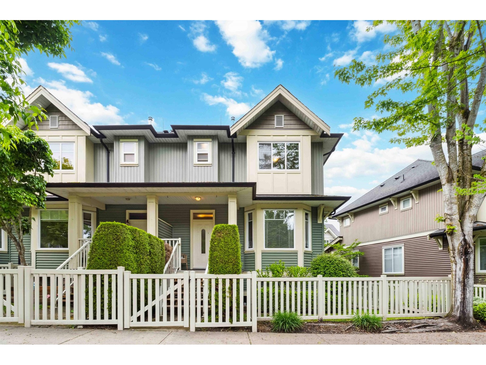 32 6575 192 Street, Surrey, British Columbia  V4N 5T8 - Photo 1 - R3004658