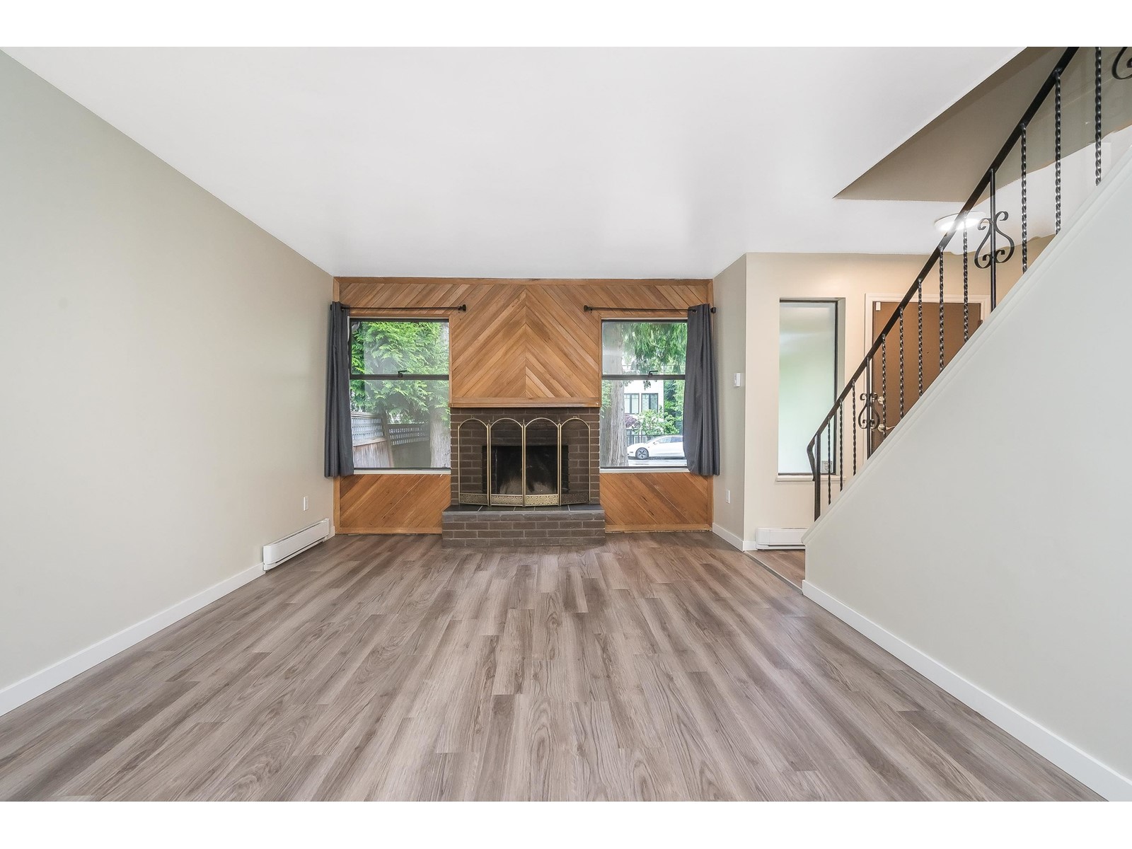 6601 134 Street, Surrey, British Columbia  V3W 4S1 - Photo 5 - R3004243