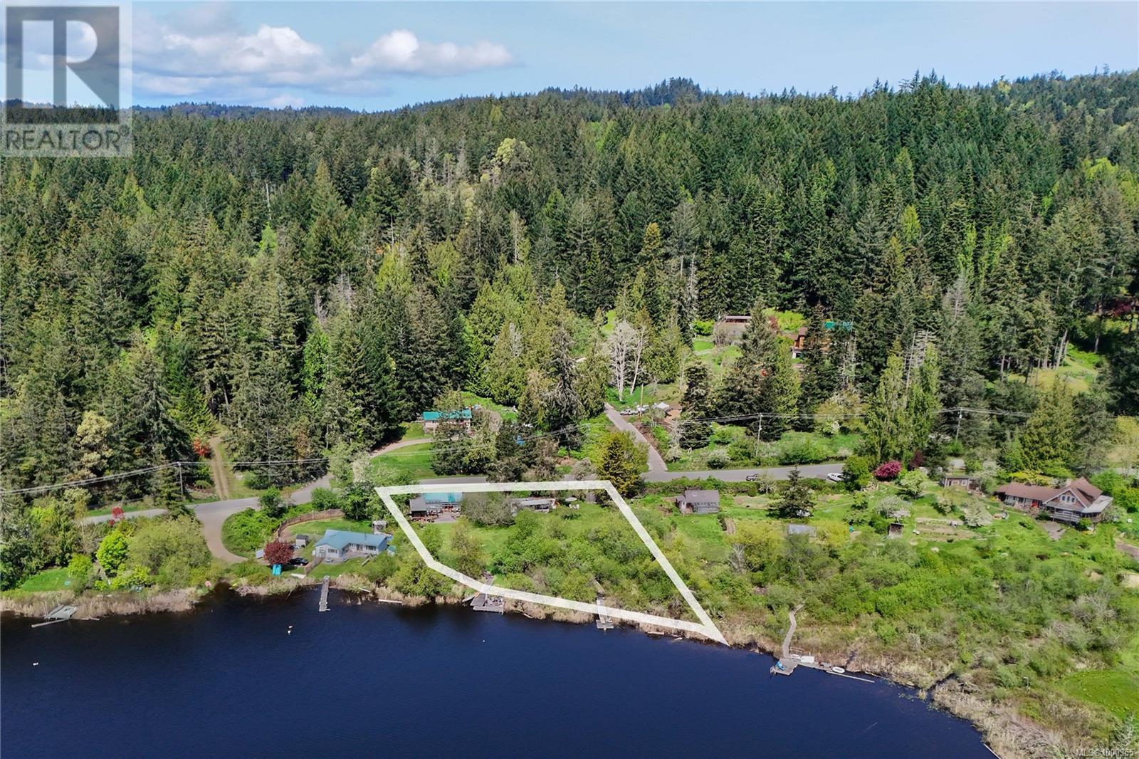 770 Beaver Point Rd, Salt Spring, British Columbia  V8K 1X9 - Photo 2 - 1000355