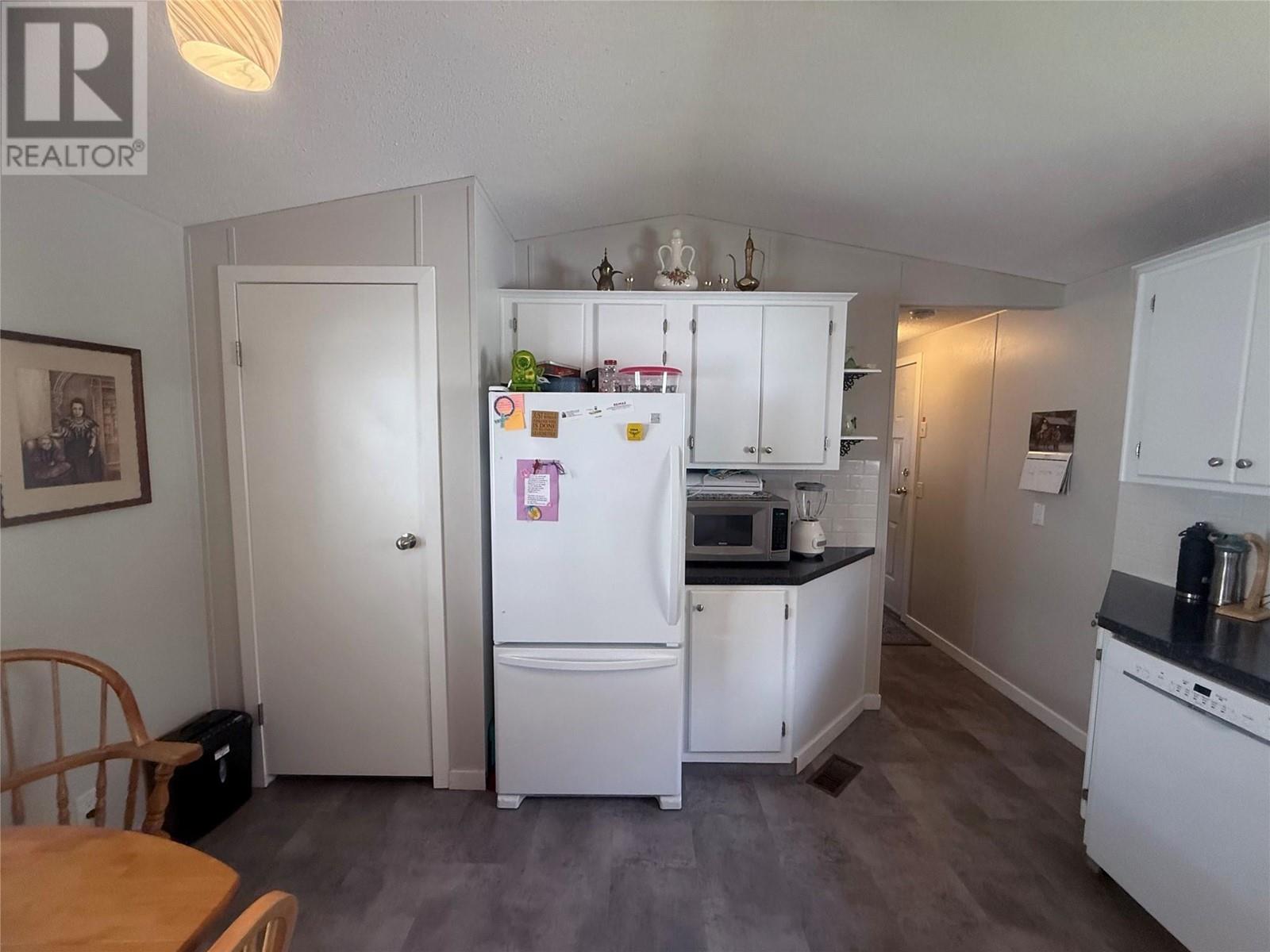 4505 Mclean Creek Road Unit# D22, Okanagan Falls, British Columbia  V0H 1R0 - Photo 2 - 10347256