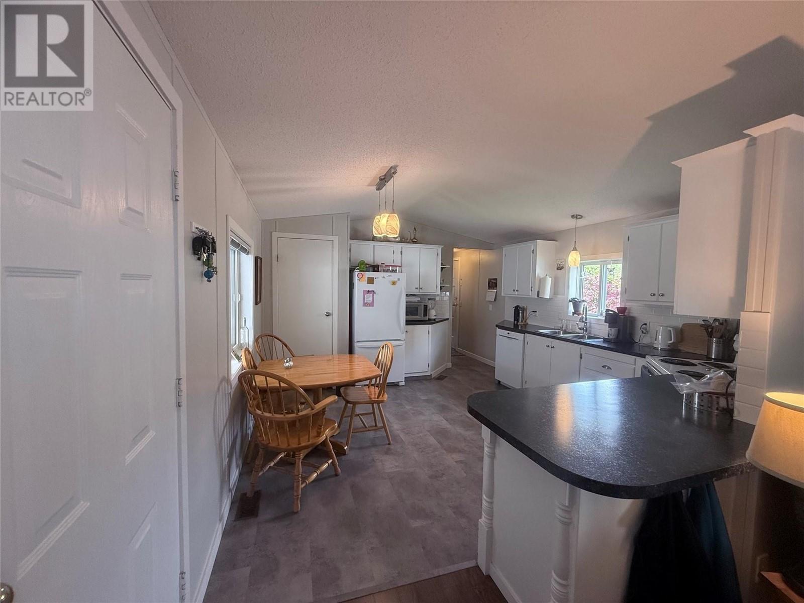 4505 Mclean Creek Road Unit# D22, Okanagan Falls, British Columbia  V0H 1R0 - Photo 6 - 10347256