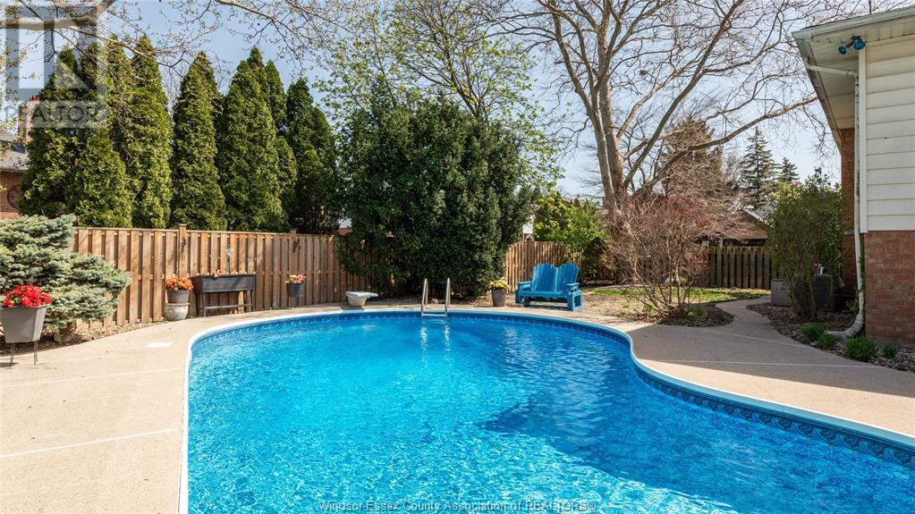 555 Collier Crescent, Tecumseh, Ontario  N8N 3J4 - Photo 43 - 25011777