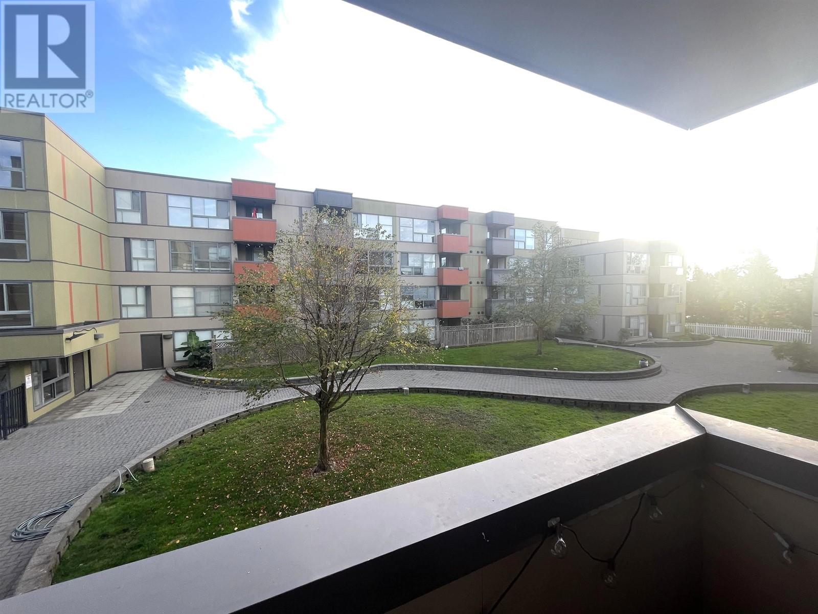 216 12085 228th Street, Maple Ridge, British Columbia  V2X 6M2 - Photo 13 - R2980461