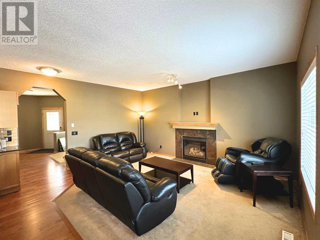 40 Panamount Circle Nw, Calgary, Alberta  T3L 0C7 - Photo 7 - A2221147
