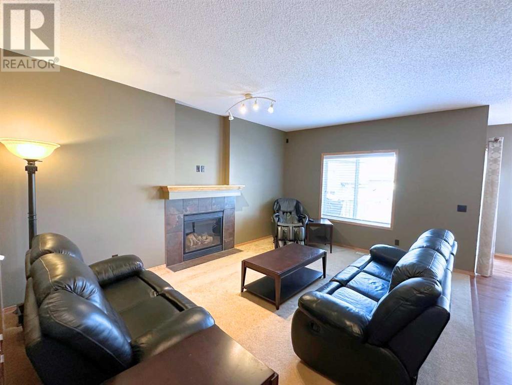 40 Panamount Circle Nw, Calgary, Alberta  T3L 0C7 - Photo 8 - A2221147