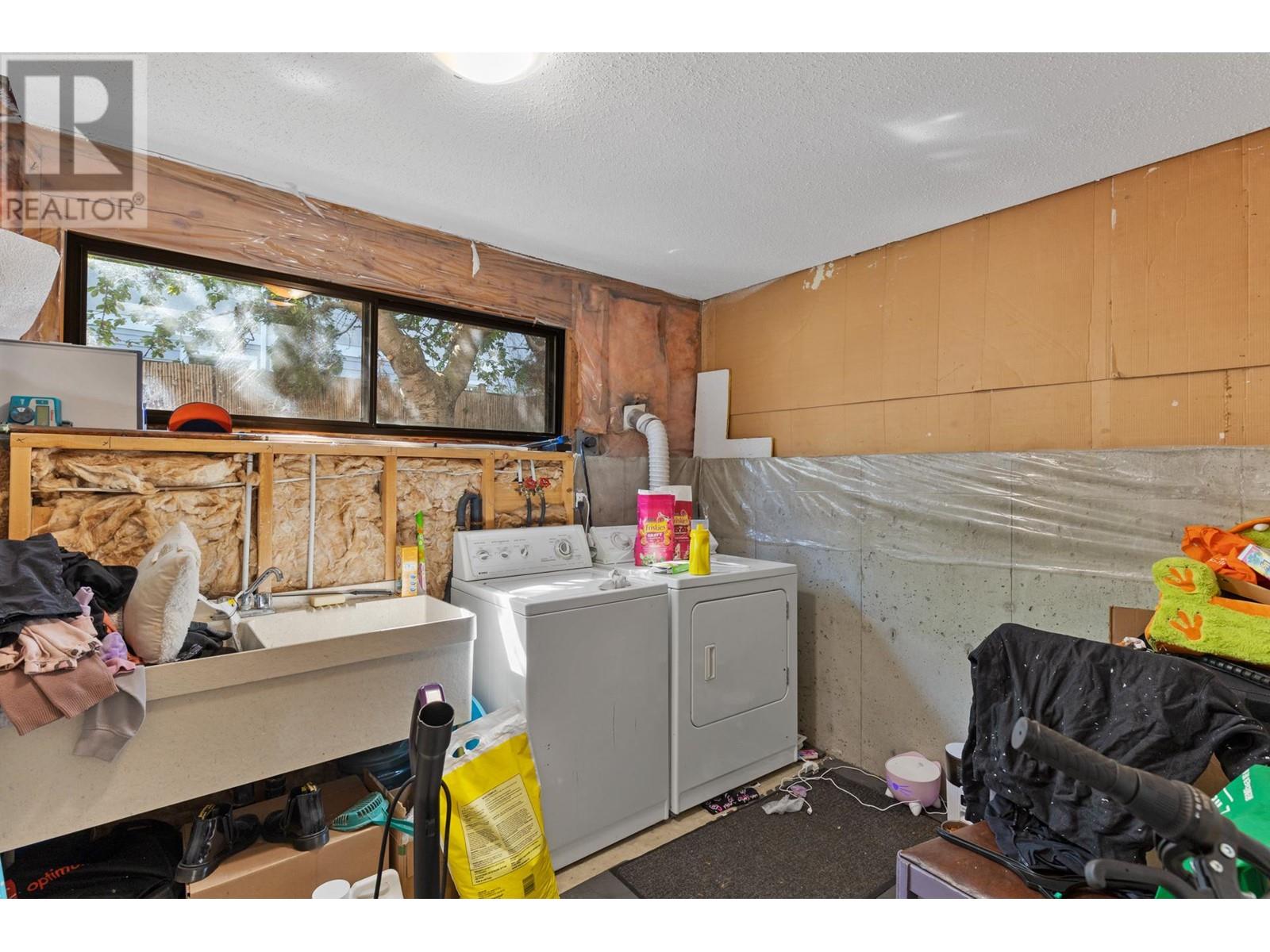 2024 Wilkinson Street, Kelowna, British Columbia  V1Y 3Z8 - Photo 51 - 10347788