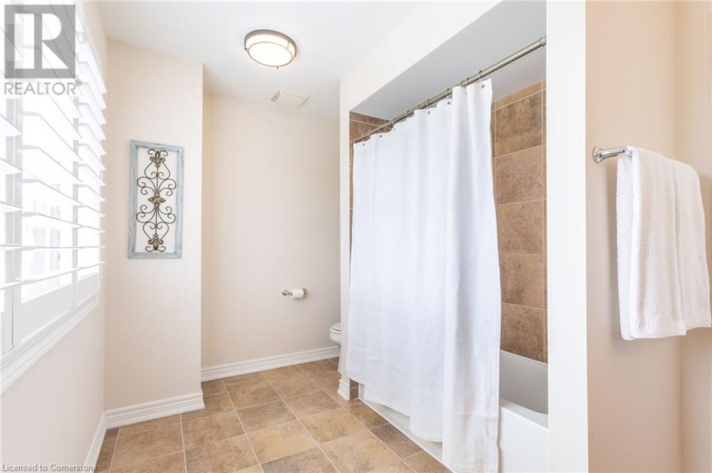 36 Secinaro Avenue, Hamilton, Ontario  L9G 0C6 - Photo 25 - 40717915