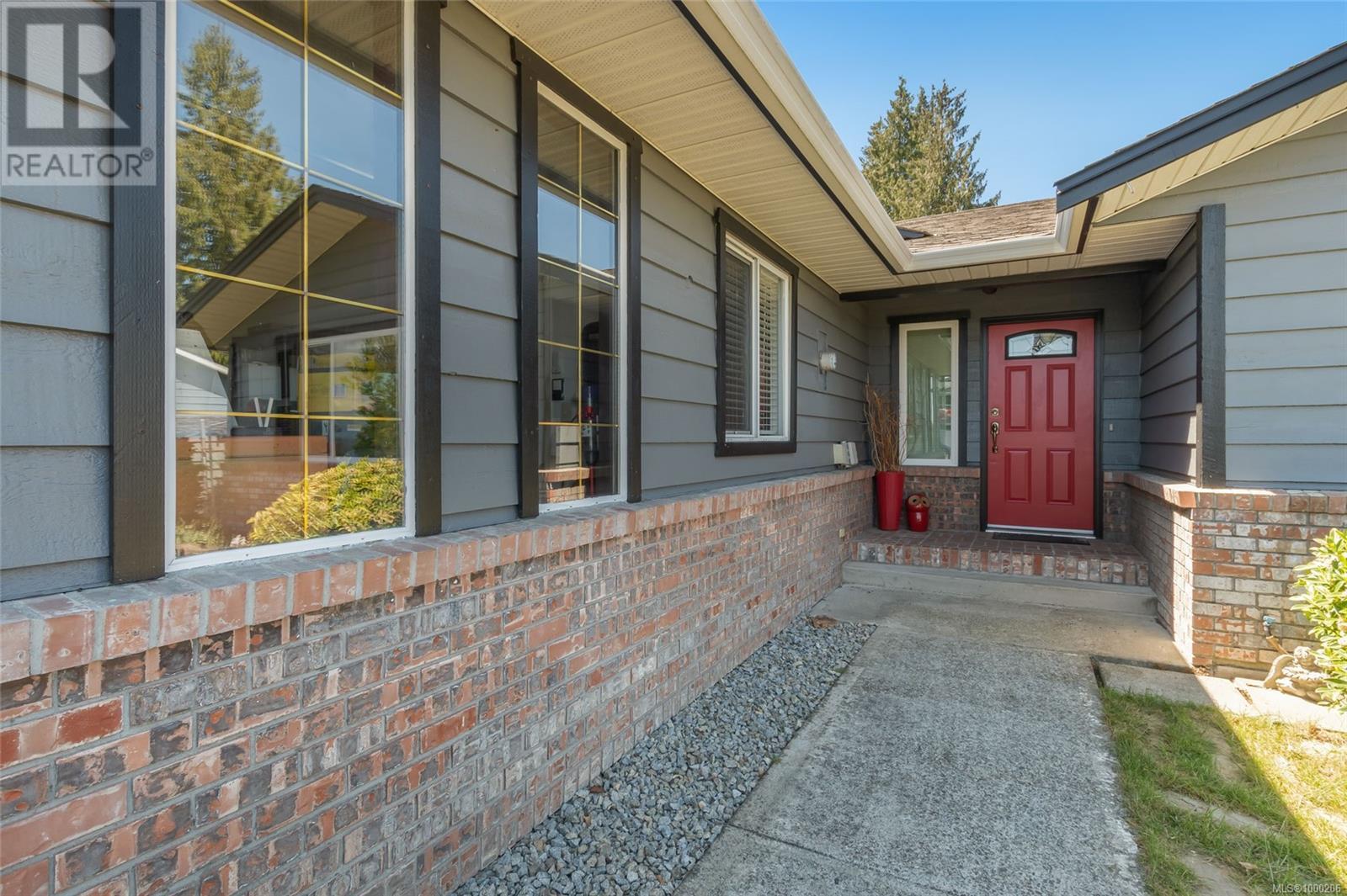 Property at 5951 Schooner Way image 3