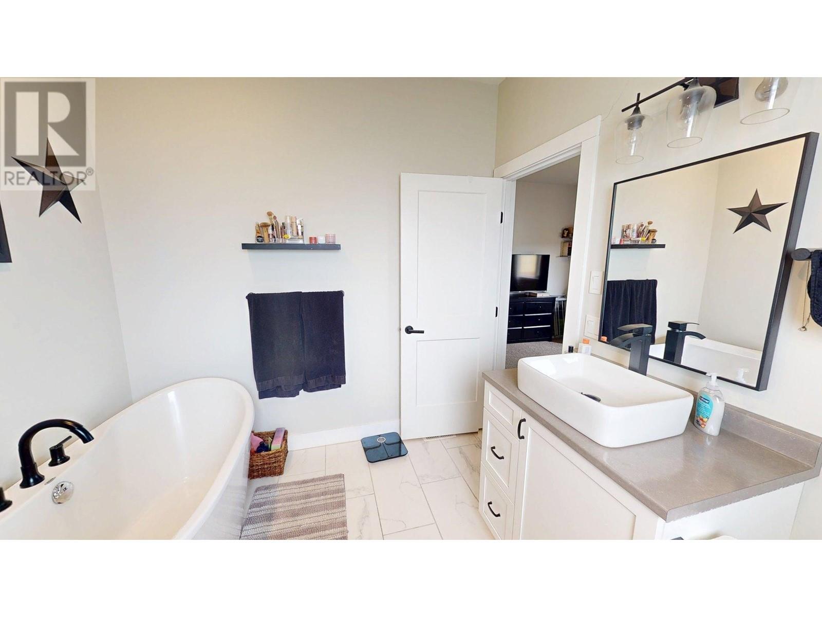 11303 112 Avenue, Fort St. John, British Columbia  V1J 0R5 - Photo 16 - R3004728