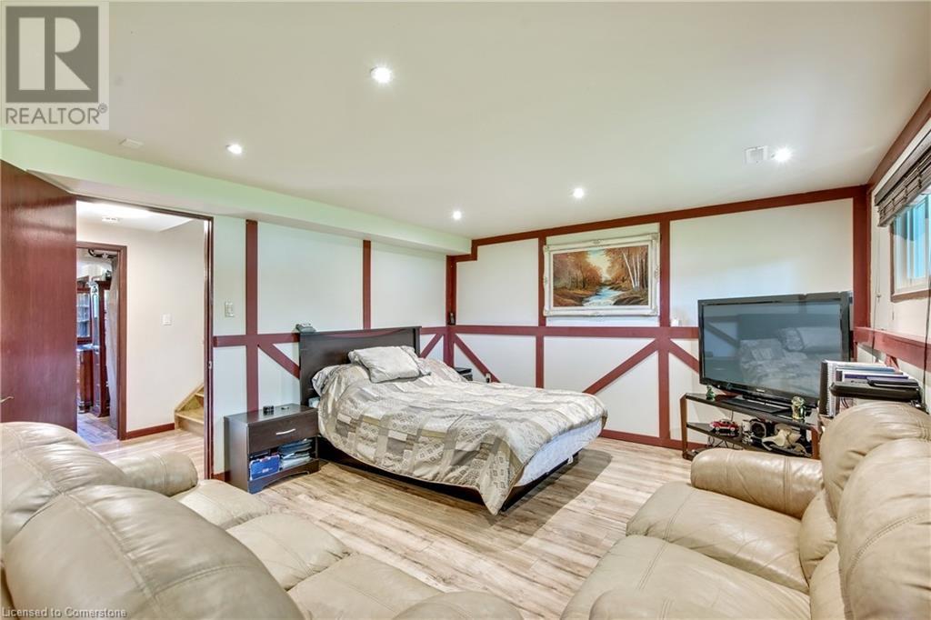 7099 Rosseau Place, Niagara Falls, Ontario  L2J 3V1 - Photo 14 - 40730260