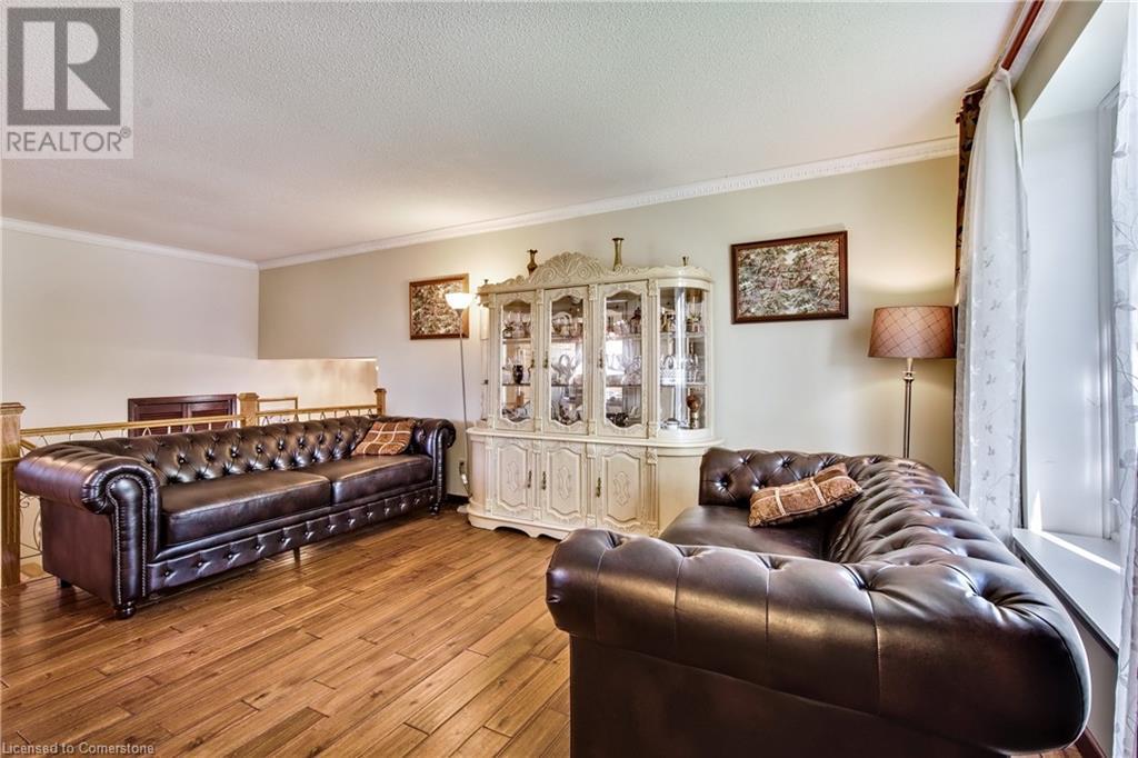 7099 Rosseau Place, Niagara Falls, Ontario  L2J 3V1 - Photo 7 - 40730260
