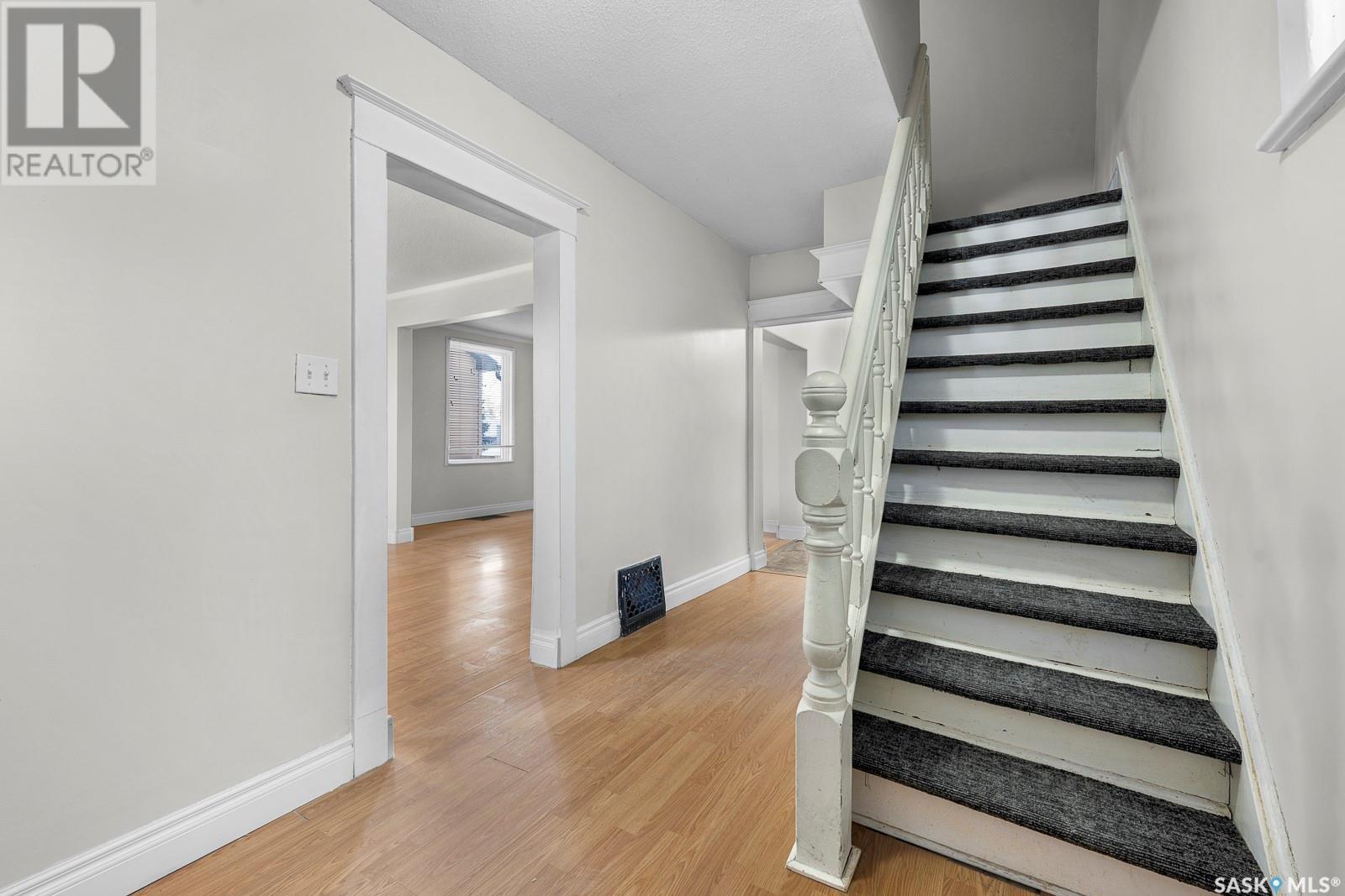 1234 Royal Street, Regina, Saskatchewan  S4T 4Z8 - Photo 2 - SK005200