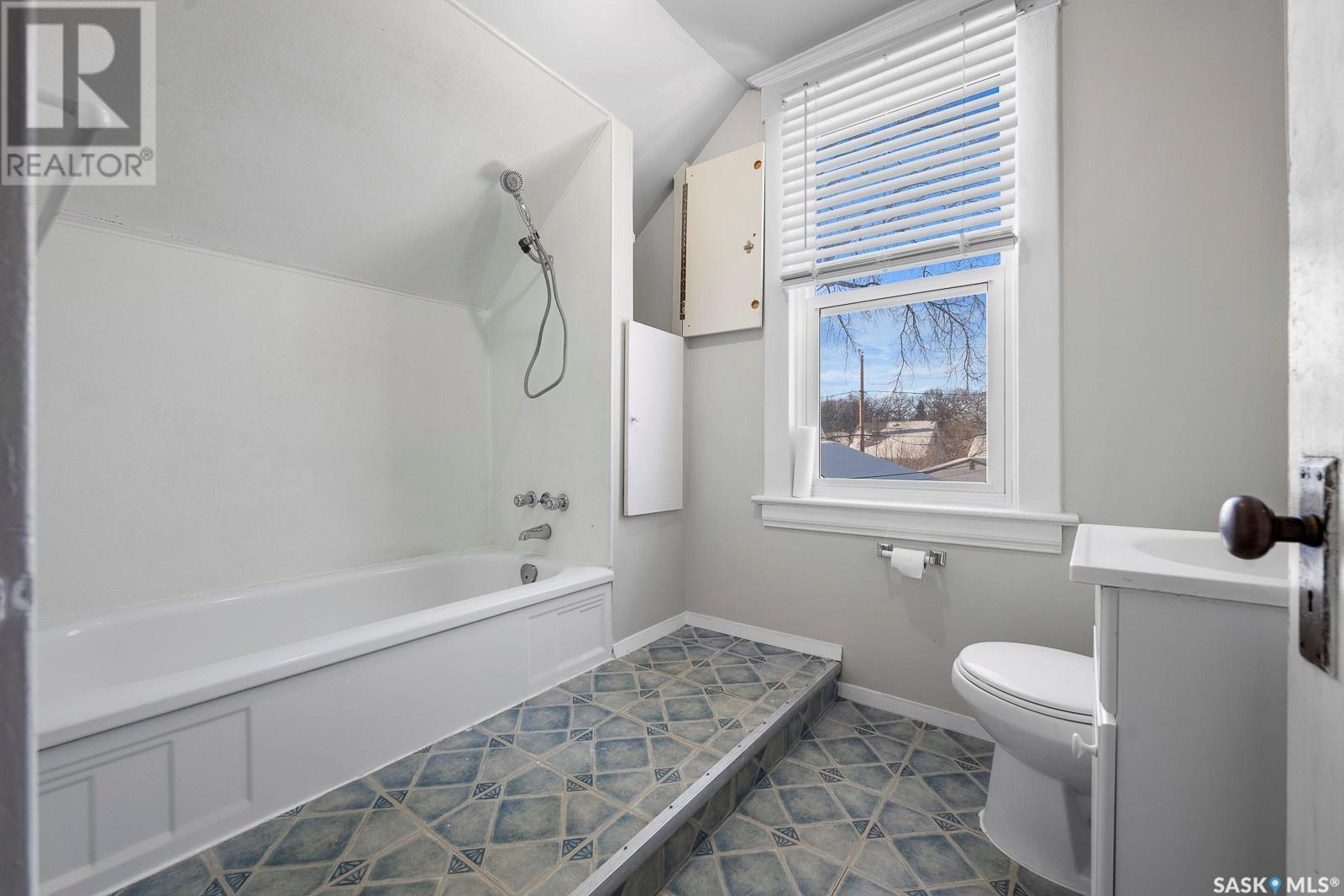 1234 Royal Street, Regina, Saskatchewan  S4T 4Z8 - Photo 21 - SK005200