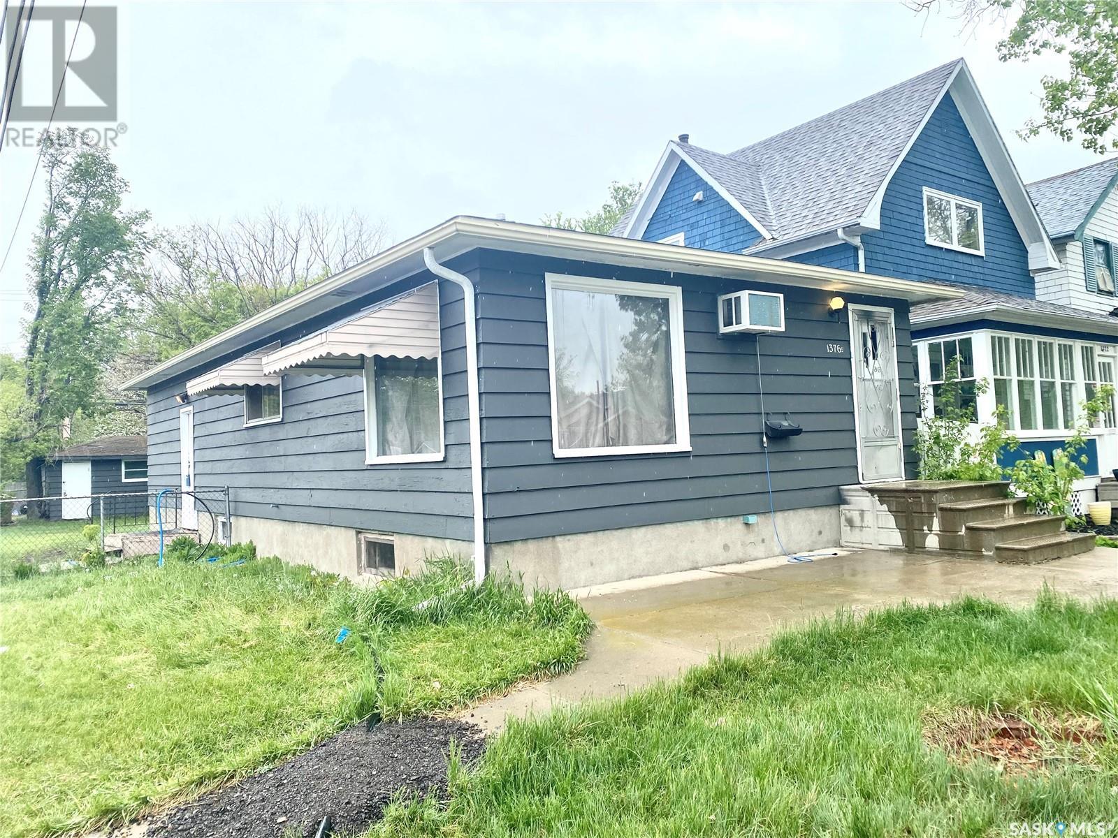 1376 Montague STREET, Regina, Saskatchewan
