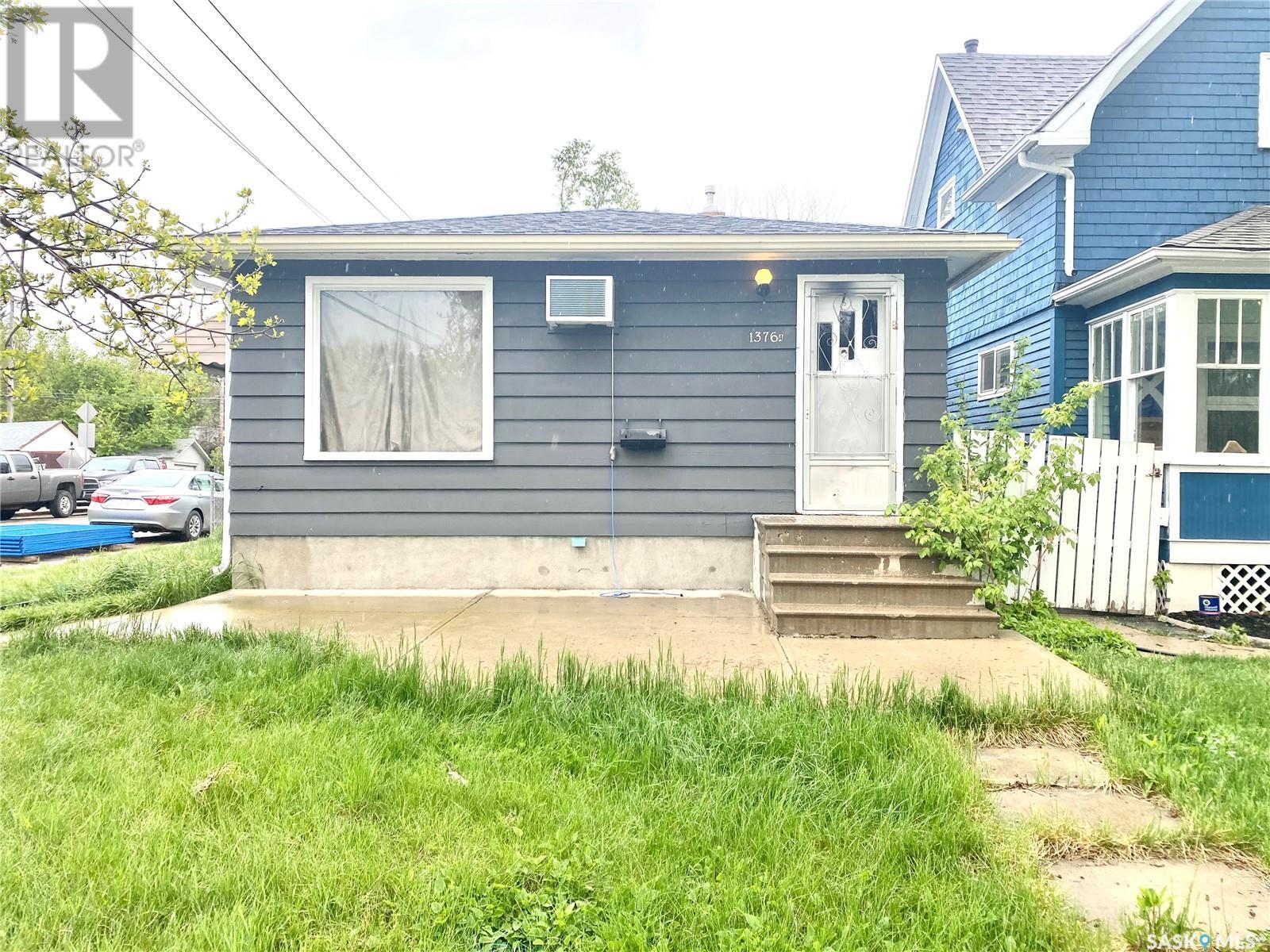 1376 Montague Street, Regina, Saskatchewan  S4T 3H9 - Photo 2 - SK006498