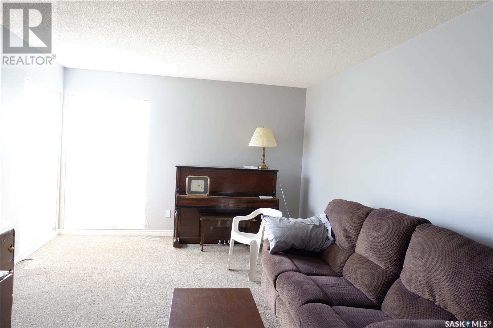 116 Empire Place, Assiniboia, Saskatchewan  S0H 0B0 - Photo 12 - SK006213