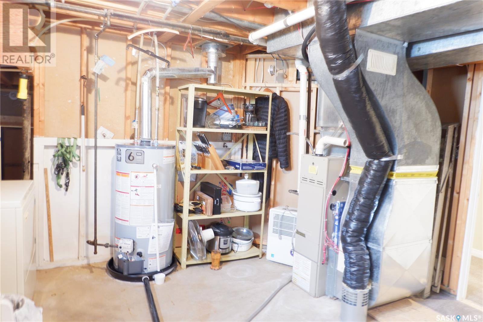 116 Empire Place, Assiniboia, Saskatchewan  S0H 0B0 - Photo 27 - SK006213