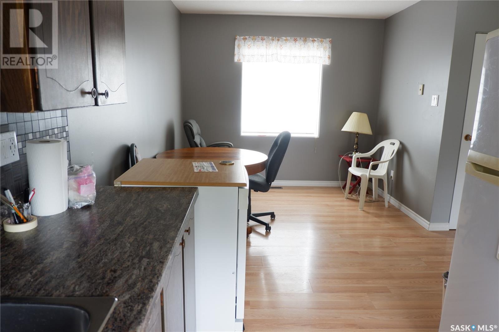 116 Empire Place, Assiniboia, Saskatchewan  S0H 0B0 - Photo 9 - SK006213