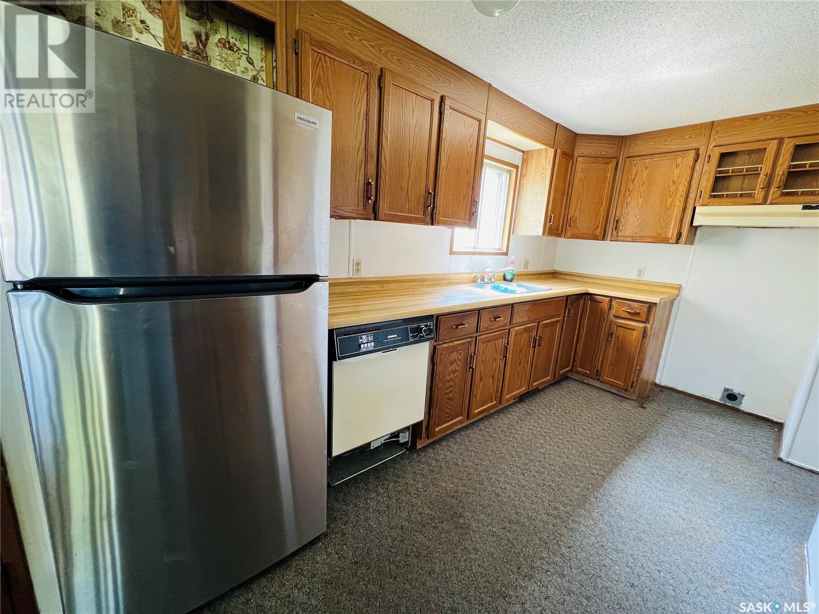 320 South Railway Avenue, Morse, Saskatchewan  S0H 3C0 - Photo 8 - SK005701
