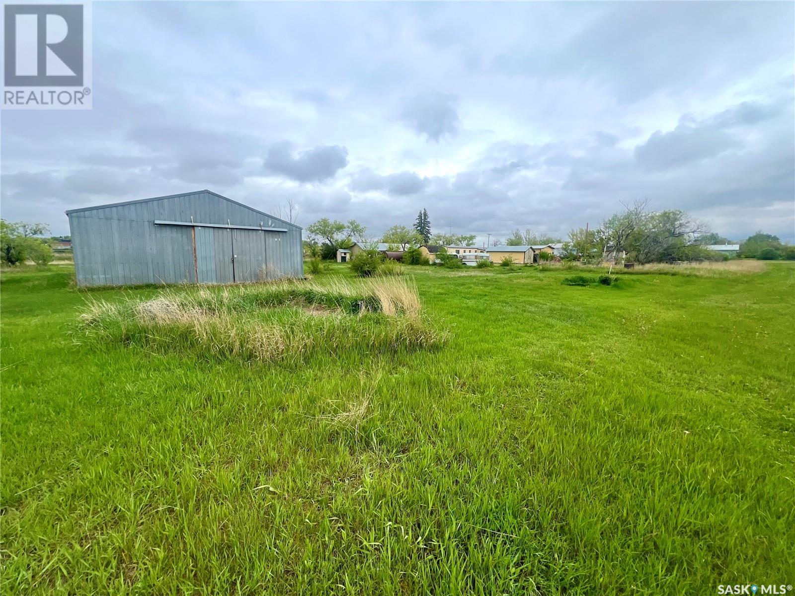 320 South Railway Avenue, Morse, Saskatchewan  S0H 3C0 - Photo 31 - SK005701