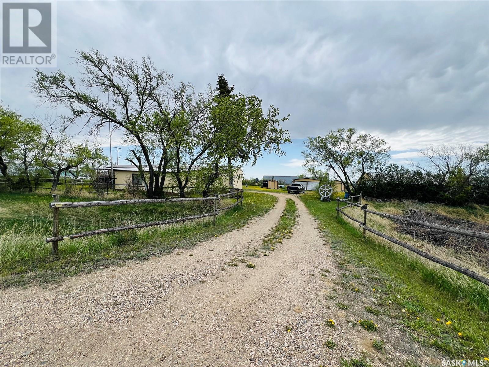 320 South Railway Avenue, Morse, Saskatchewan  S0H 3C0 - Photo 28 - SK005701