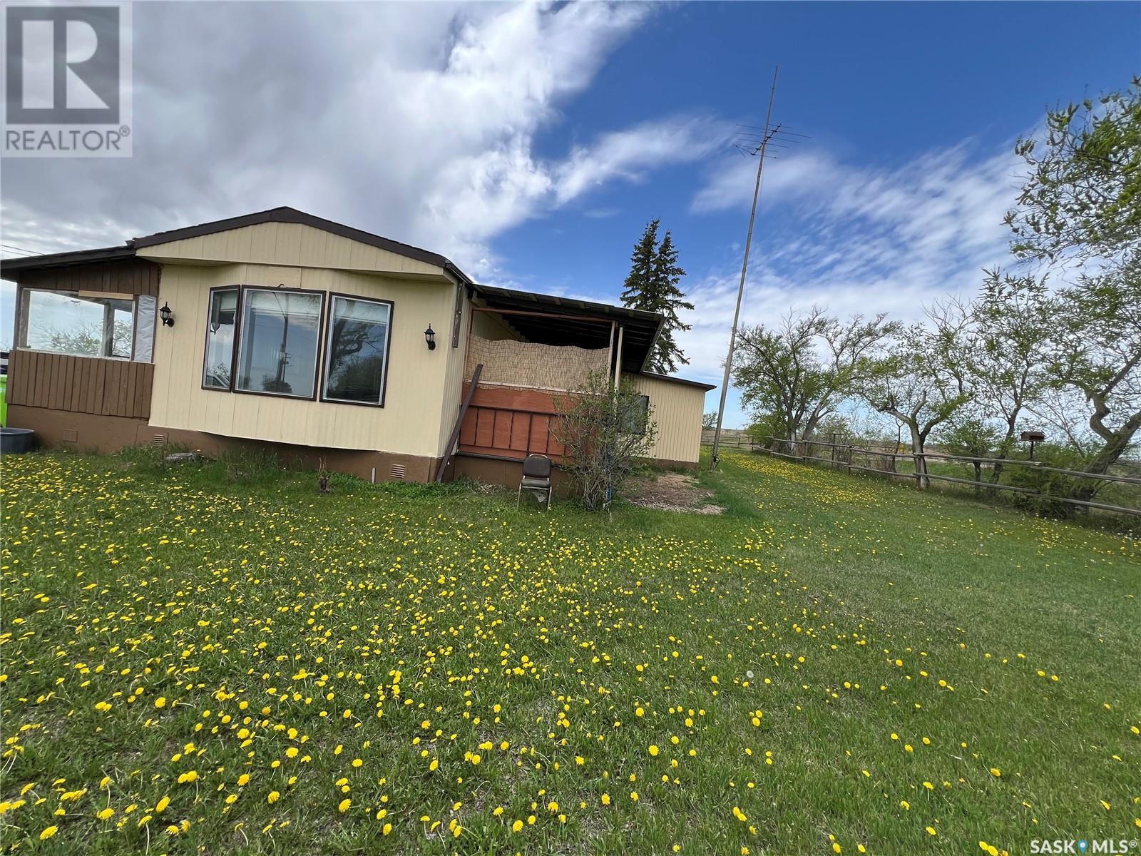 320 South Railway Avenue, Morse, Saskatchewan  S0H 3C0 - Photo 25 - SK005701