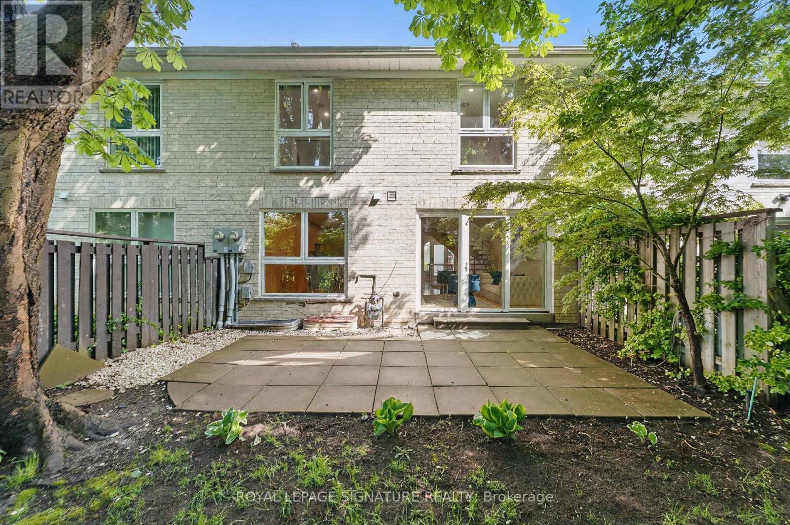153 - 96 Crimson Mill Way, Toronto, Ontario  M2L 1T6 - Photo 38 - C12159833