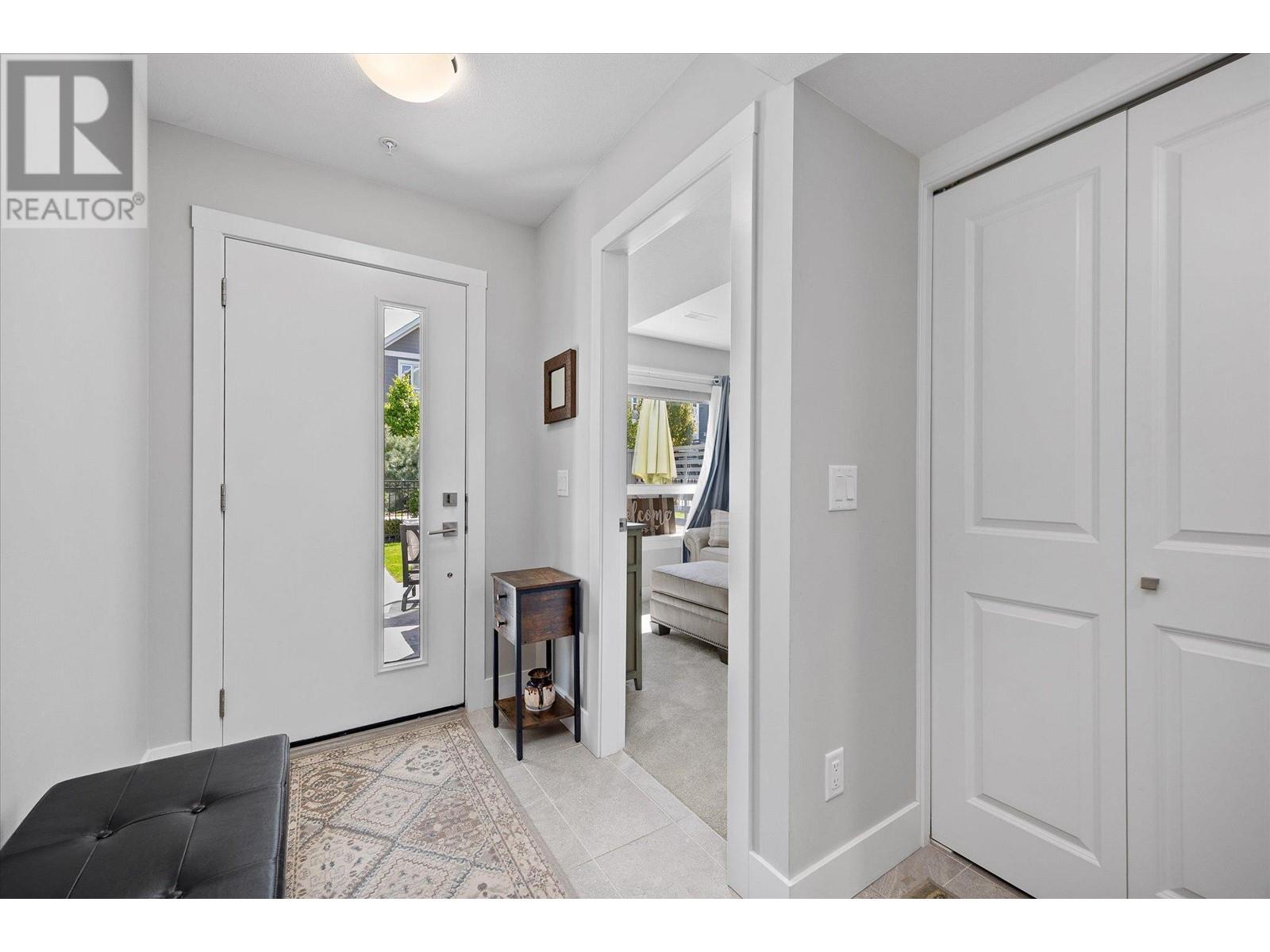 Property at 13098 Shoreline Way Unit# 40 image 4