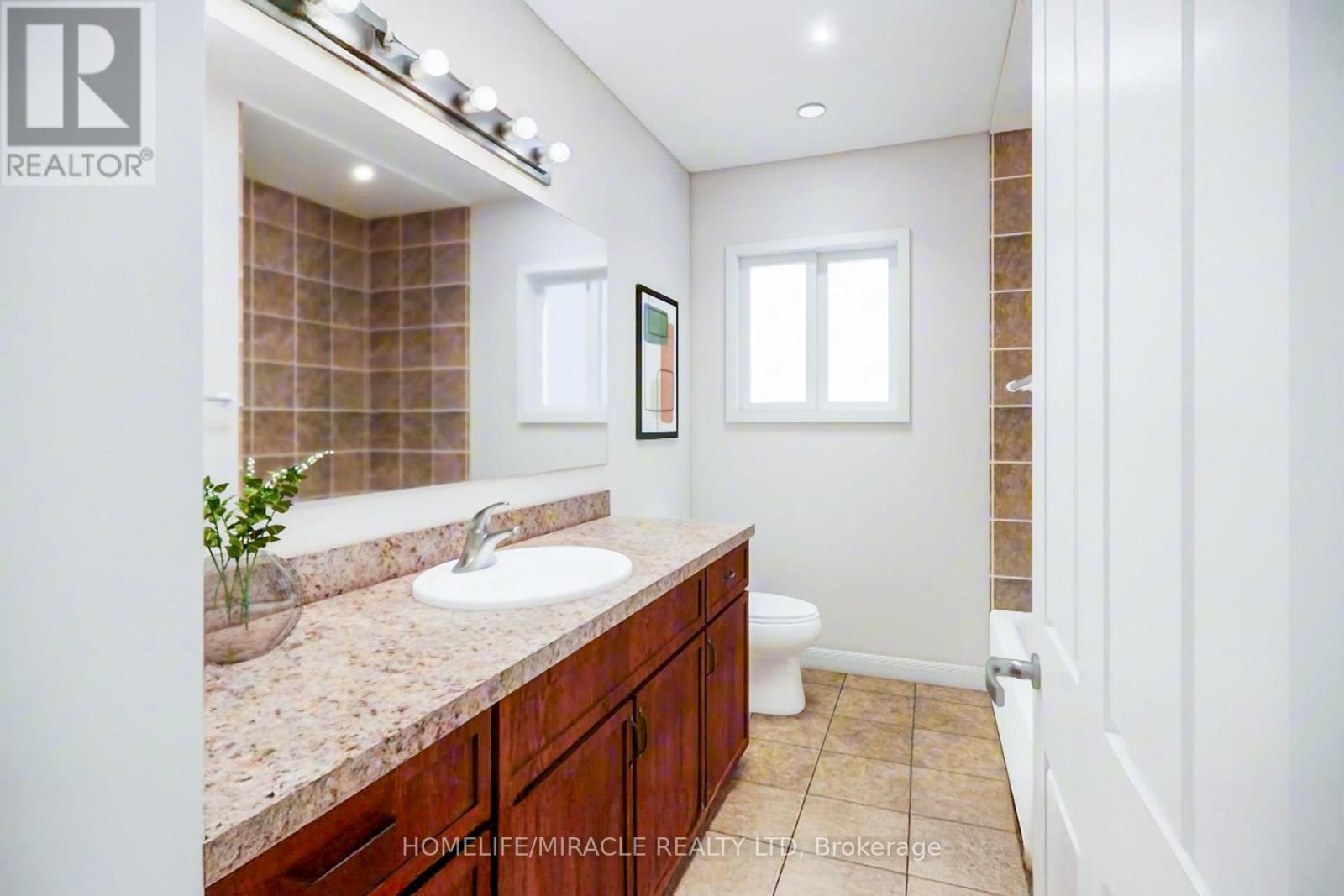 50 Baycliffe Drive, Whitby (Williamsburg), Ontario  L1P 0B2 - Photo 20 - E12113880