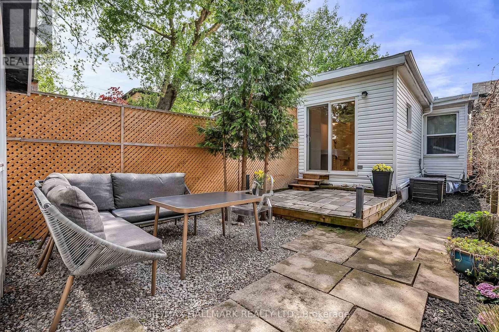 1043 Craven Road, Toronto, Ontario  M4J 4V7 - Photo 21 - E12158044