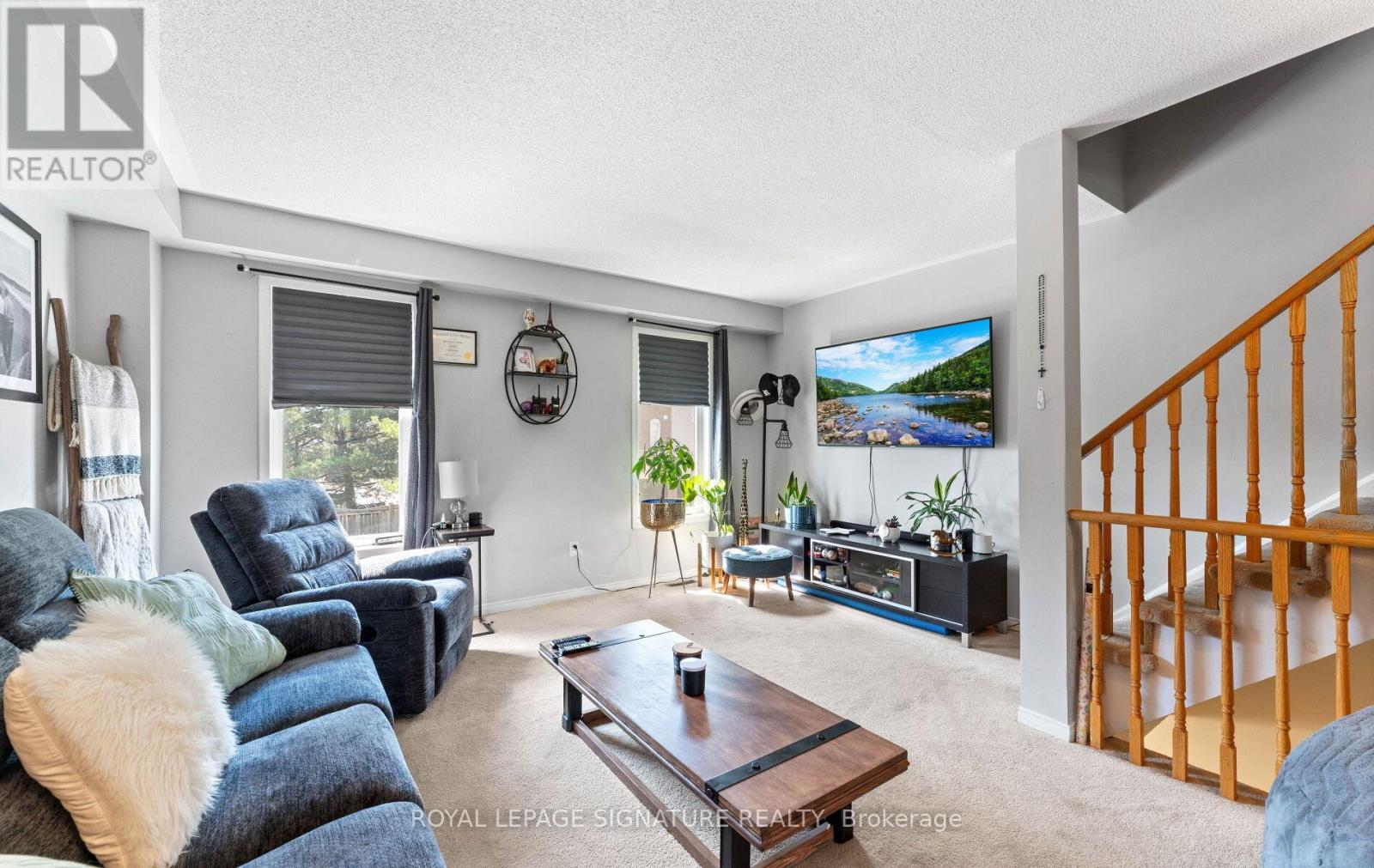 7 Pennefather Lane, Ajax, Ontario  L1T 4H2 - Photo 8 - E12157645