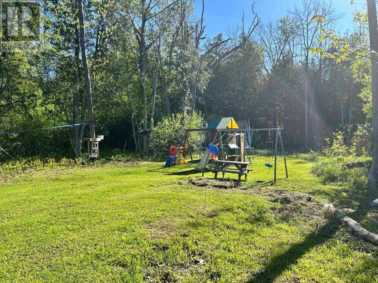 16 Christidis Drive, Georgina, Ontario  L0E 1L0 - Photo 12 - N12157629