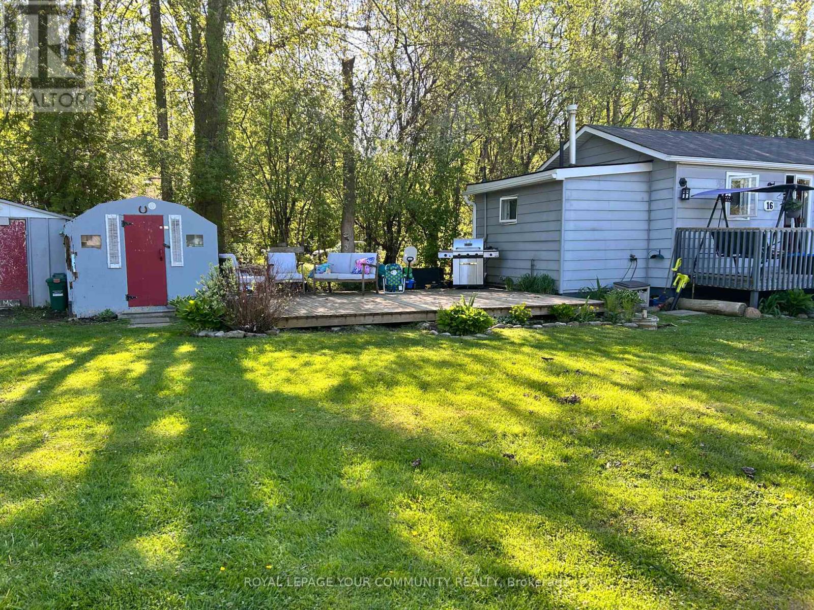 16 Christidis Drive, Georgina, Ontario  L0E 1L0 - Photo 7 - N12157629