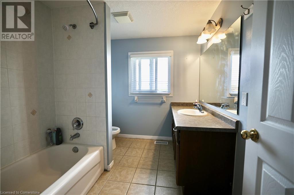 686 Wild Ginger Avenue, Waterloo, Ontario  N2V 2T2 - Photo 27 - 40730578