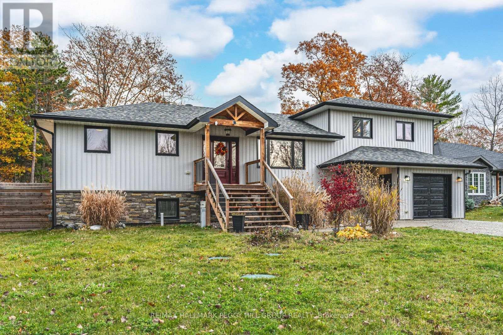 45 Evergreen Avenue, Tiny, Ontario  L0L 1P0 - Photo 1 - S11986896