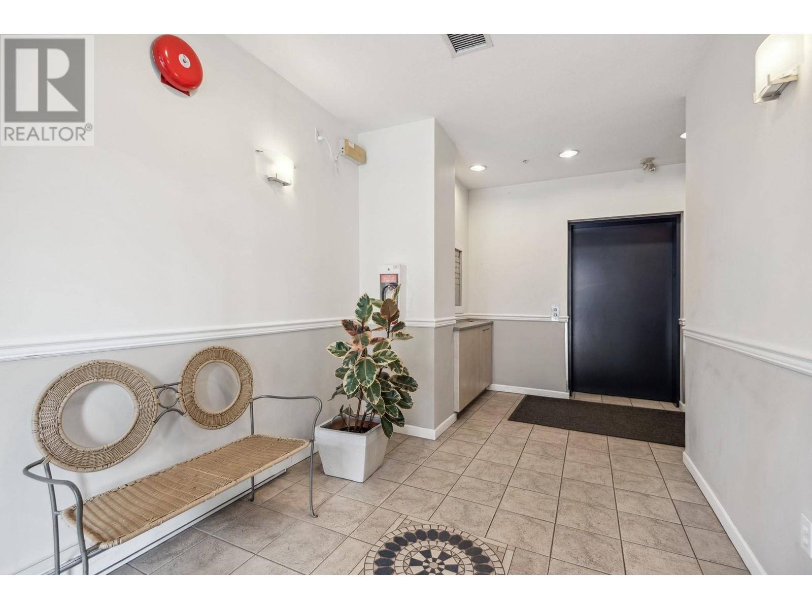 402 1990 Dunbar Street, Vancouver, British Columbia  V6R 3M3 - Photo 21 - R3004721