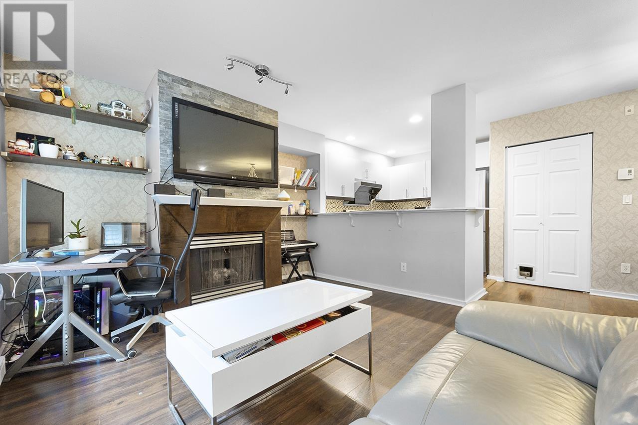 7420 Hawthorne Terrace, Burnaby, British Columbia  V5E 4K6 - Photo 6 - R3004780