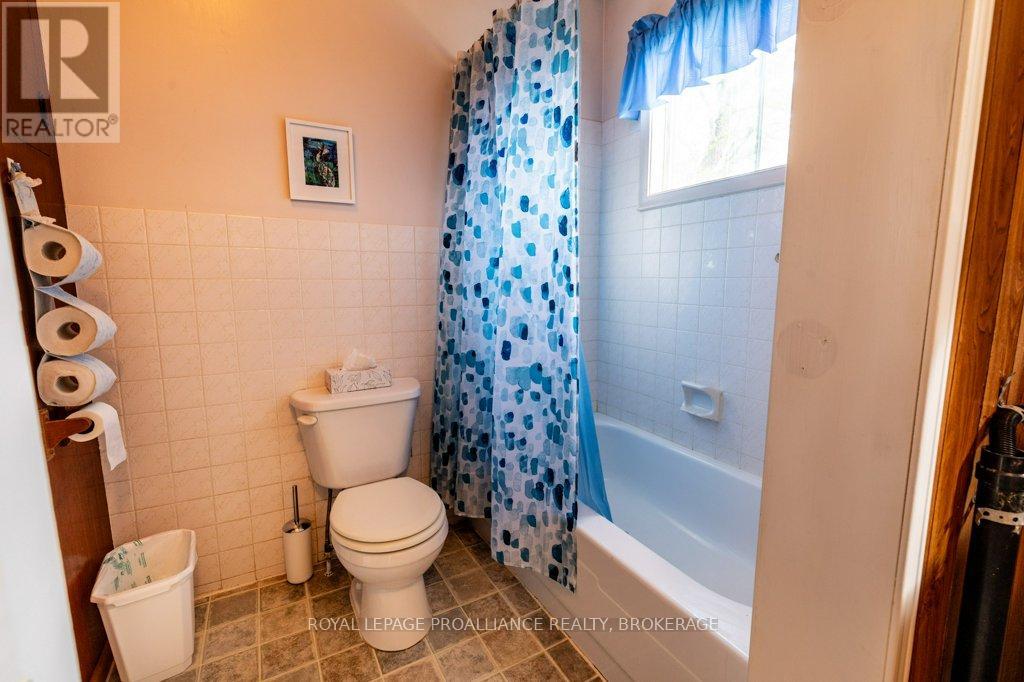 39 Fisherman's Cove Lane, Frontenac Islands, Ontario  K0H 2Y0 - Photo 29 - X12153606