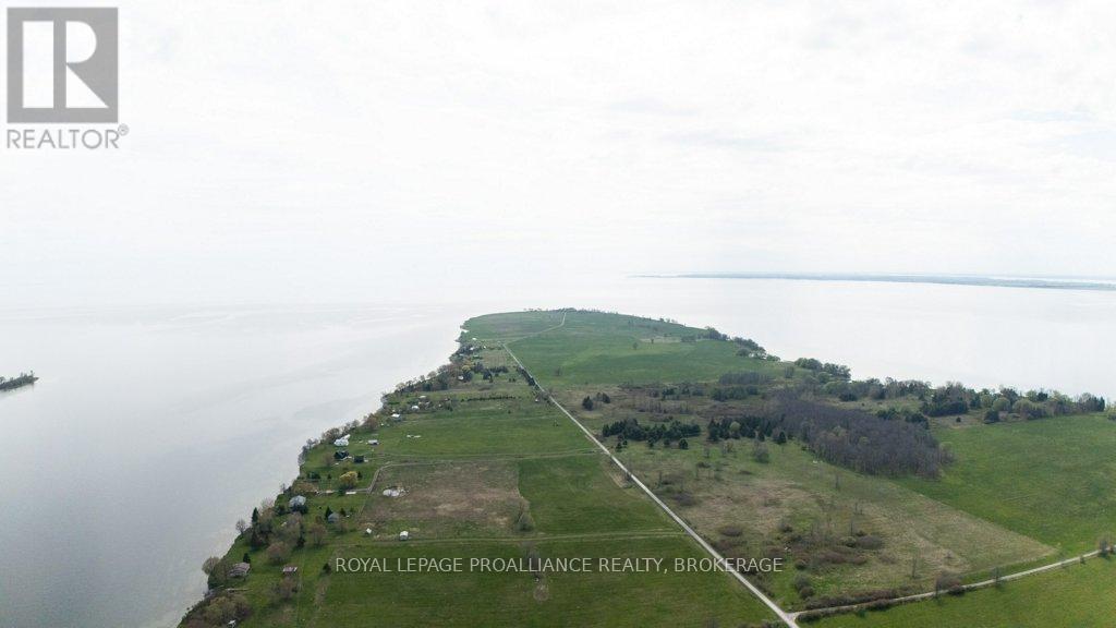 39 Fisherman's Cove Lane, Frontenac Islands, Ontario  K0H 2Y0 - Photo 35 - X12153606