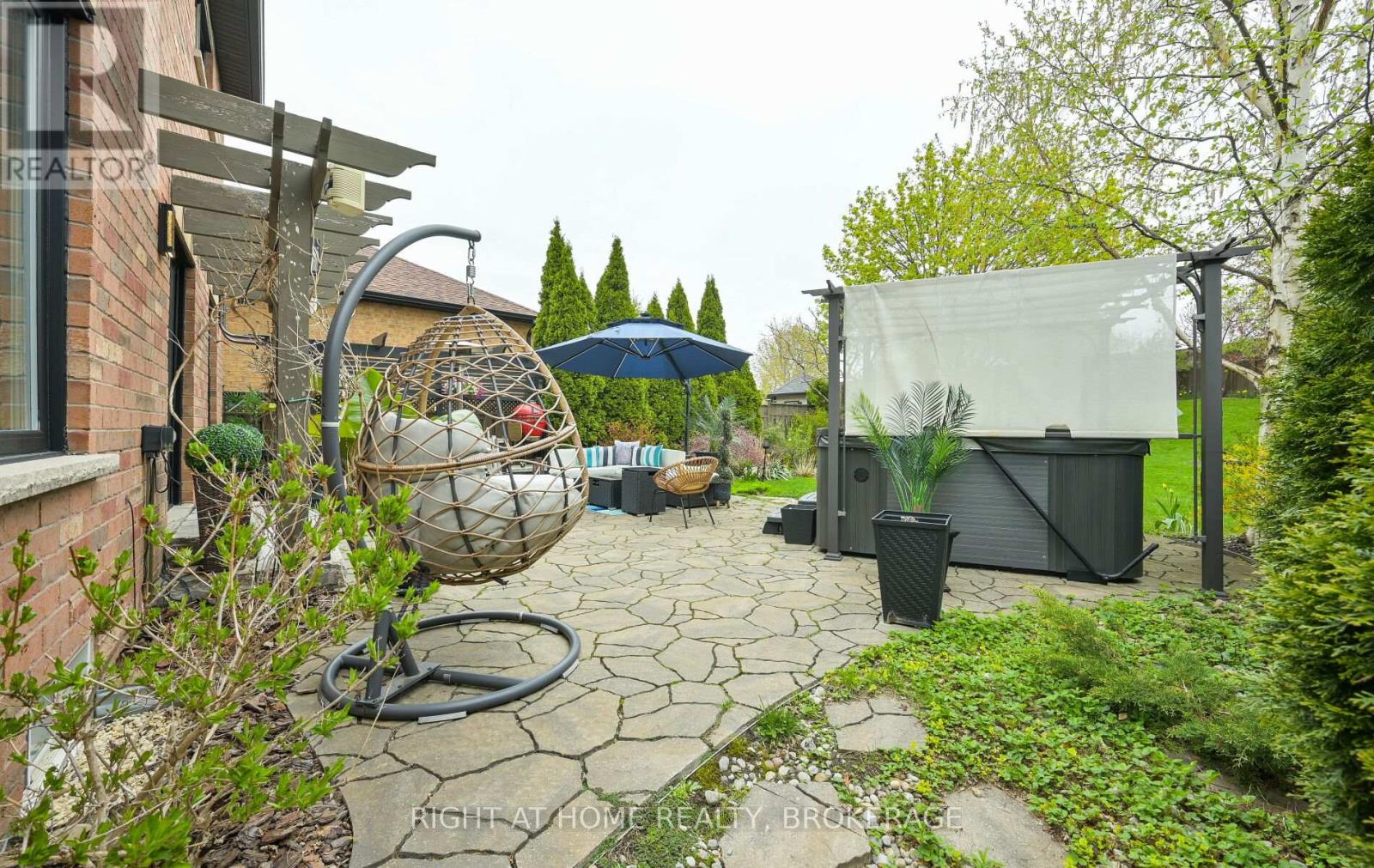 114 Atwood Avenue, Halton Hills (Georgetown), Ontario  L7G 6C5 - Photo 40 - W12136914