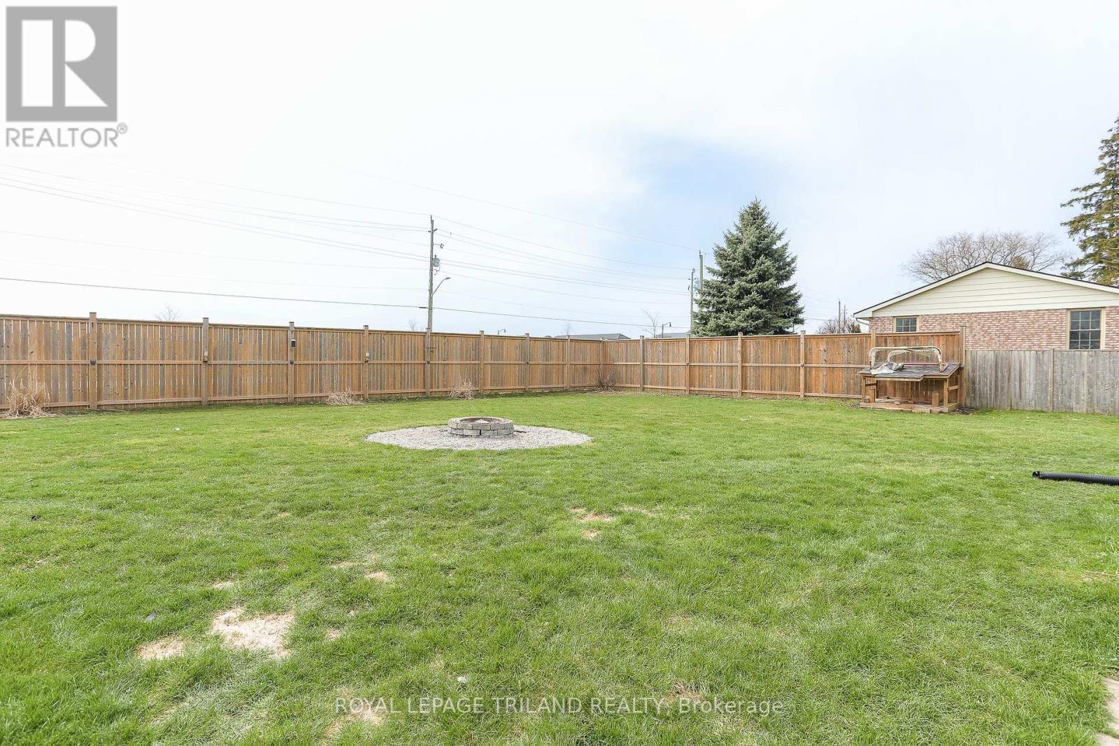 139 Coulter Avenue, Central Elgin, Ontario  N5R 5A6 - Photo 45 - X12074582
