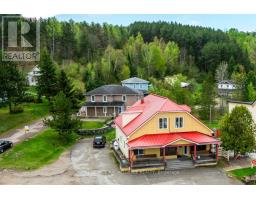 14 BURCHAT STREET, Madawaska Valley, Ontario