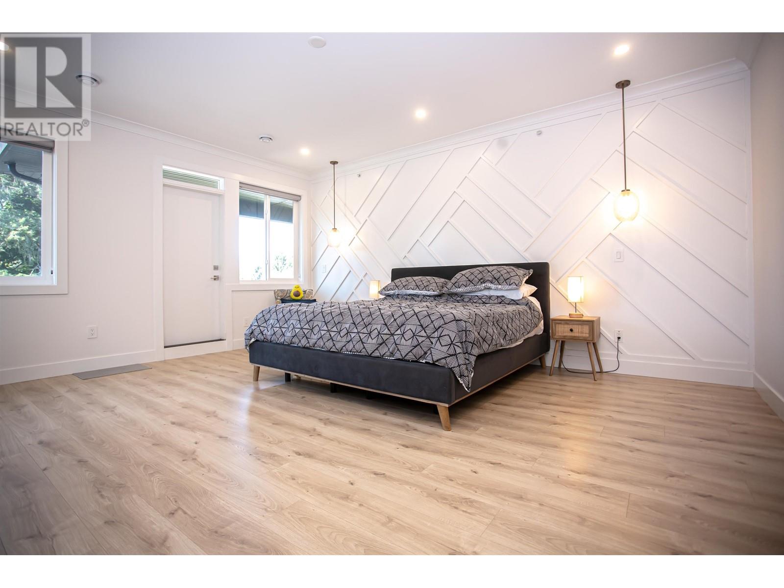21661 Ridgeway Crescent, Maple Ridge, British Columbia  V2X 3Z6 - Photo 24 - R3004718