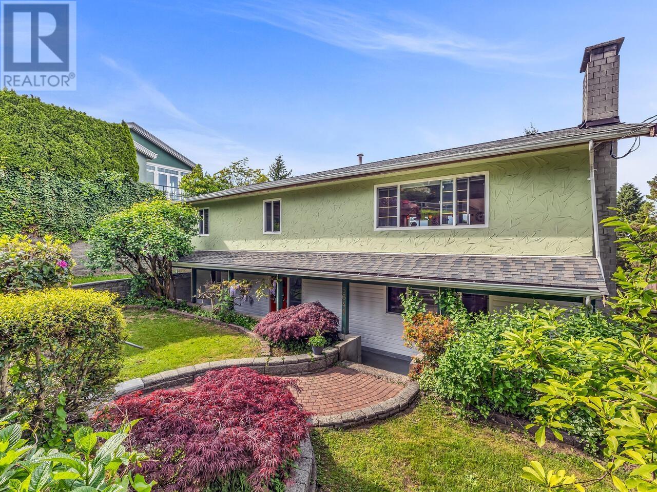 5641 OAKLAND STREET, burnaby, British Columbia