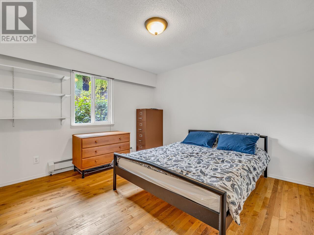 5641 Oakland Street, Burnaby, British Columbia  V5H 1S1 - Photo 15 - R3004745